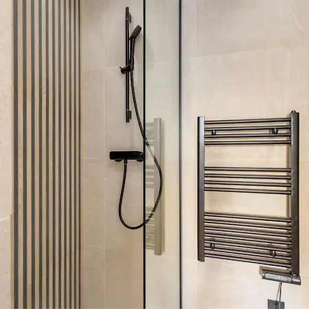 Luxurious 3 Min Walk From Eiffel Tower Apartamento *